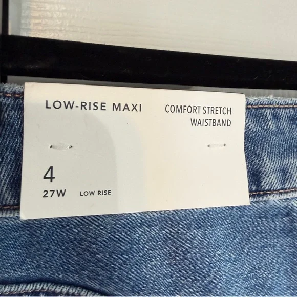 NWT American Eagle Denim Maxi Skirt Size 4 27W Low Rise Front Slit Raw Hem Y2K - Picture 3 of 9